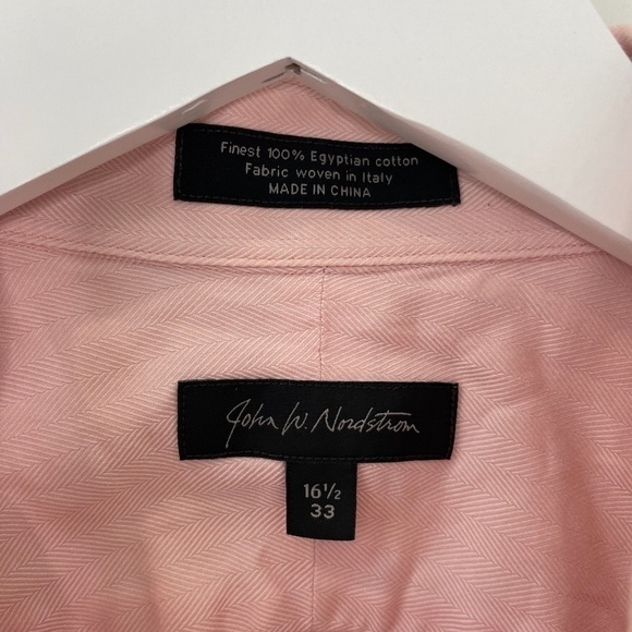 John W. Nordstrom 100 % Egyptian Cotton Pale Pink Button Up - Picture 2 of 7